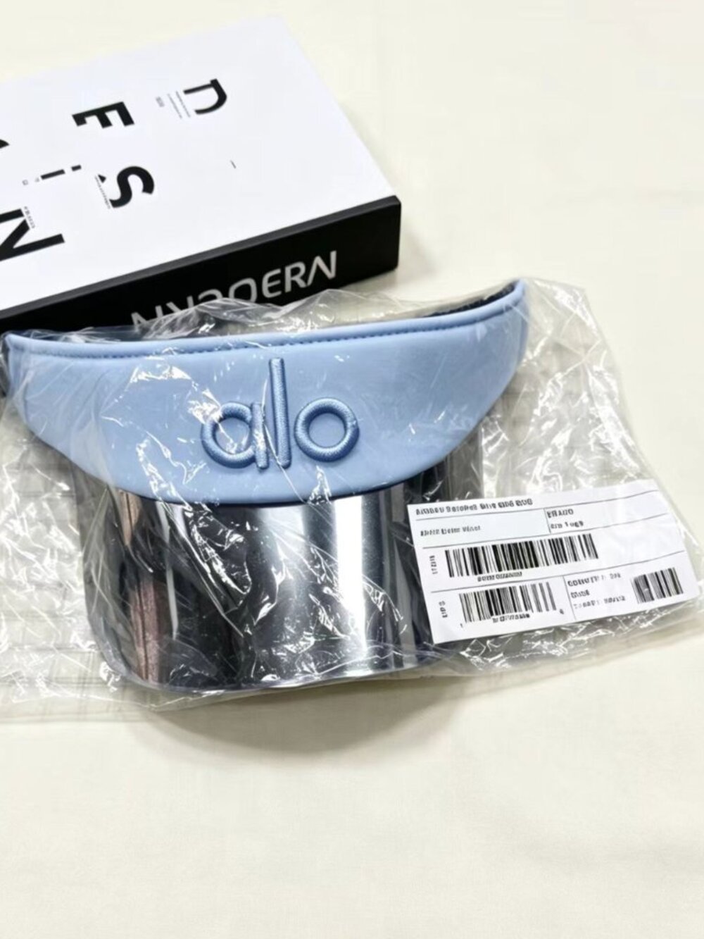 NWT💙Alo Yoga Airlift Solar Visor Light Provence Blue Tennis Golf Hat Chic🎏